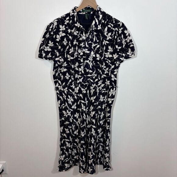 Ralph Lauren Dresses & Skirts - Lauren Ralph Lauren Silk Navy Floral Ruffle Short Sleeve Midi Dress Size 16